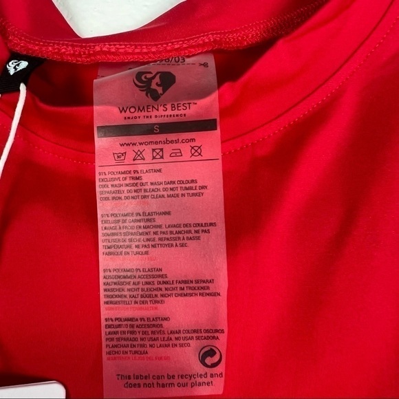WOMENS best true tank top red sz S NWT - Picture 9 of 9